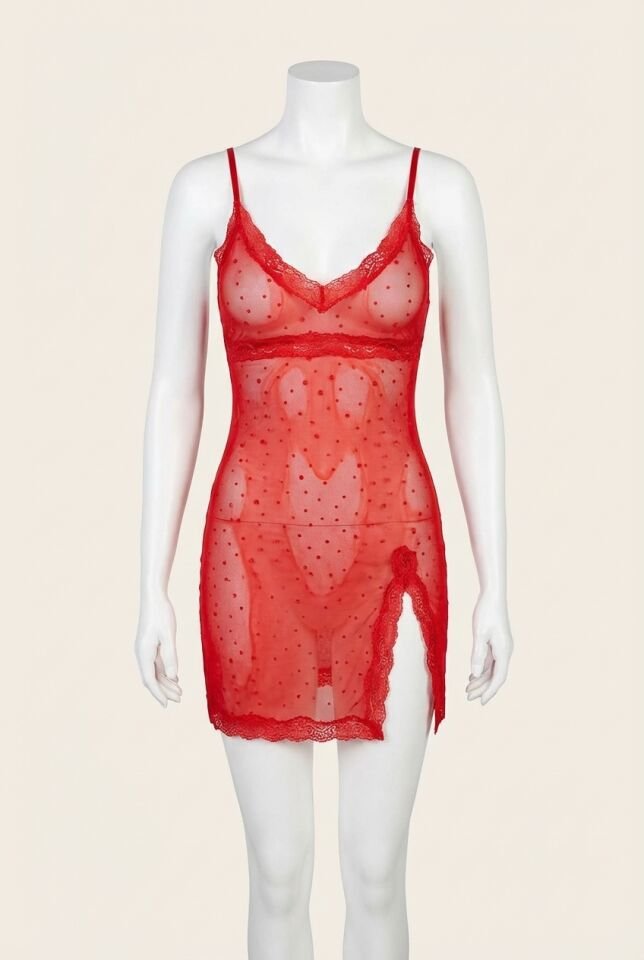 Kırmızı Dantel İşlemeli Yırtmaçlı Fantezi Gecelik