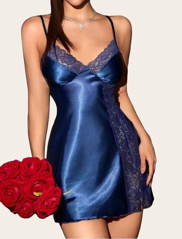 Arias Closet Mavi Dantel Detaylı Yırtmaçlı İnce Askılı Saten Kısa Fantezi Gecelik