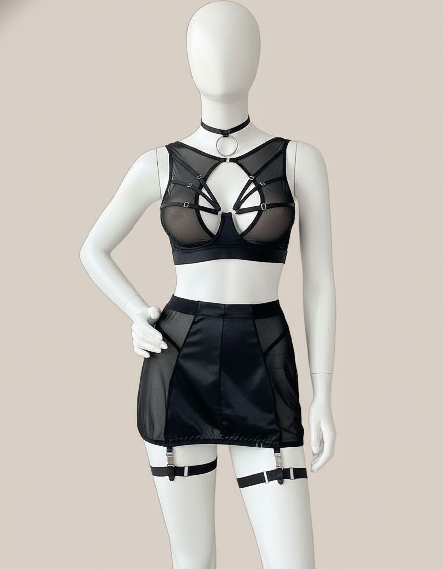 Özel Tasarım Seksi Etekli Siyah Fantezi Jartiyer Takımı