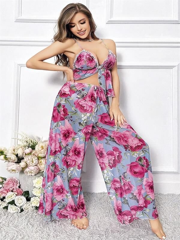 Arias Closet Özel Tasarım Büyük Beden Kırmızı Çiçek Desenli Bol Kesim 2'li Pijama Takımı