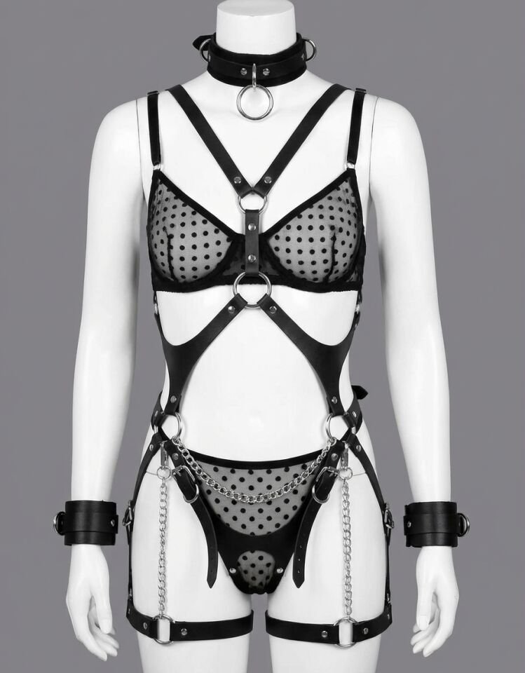 Kelepçeli Tasmalı Fantezi Harness Aksesuar