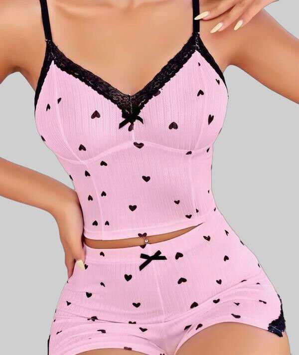 Pembe Kalp Desenli Askılı Şortlu Pijama Takım