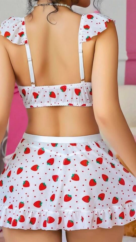 Arias Closet Beyaz Çilek Desenli Etekli Fantezi Sütyen Takım
