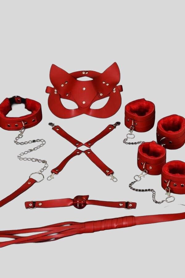 Arias Closet Kırmızı İçi Tüylü Maske,Kol,Bacak,Ağız Topu,Kırbaç,Tasma Harness Set
