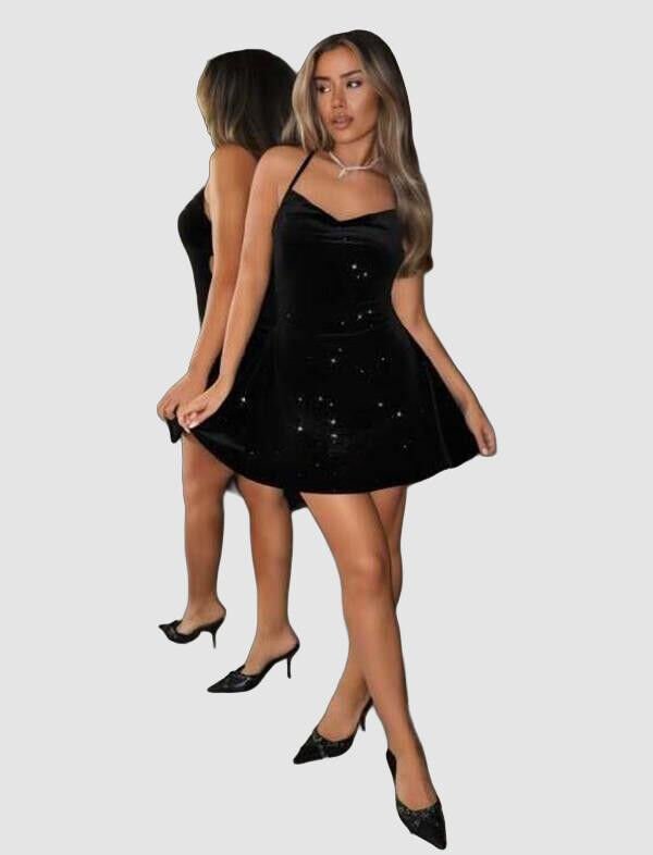 Arias Closet Siyah Sırt Dekolteli Simli Fantezi Mini Club Elbisesi