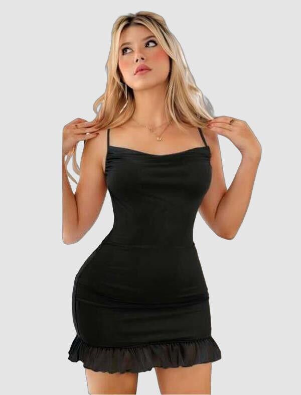 Arias Closet Eteği Fırfırlı Siyah Sırt Dekolteli Mini Club Elbisesi