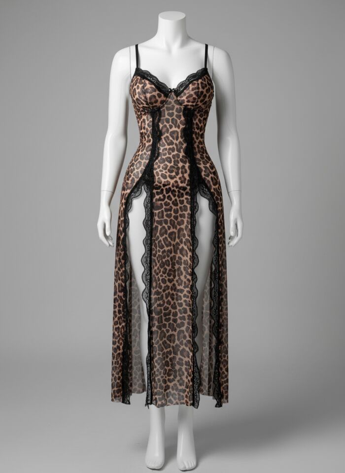 Arias Closet Leopar Desenli Yırtmaçlı Fantezi Uzun Gecelik