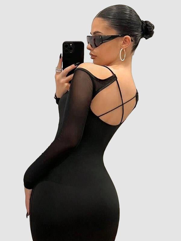 Siyah Göğüs Dekolteli İp Detaylı Mini Club Elbisesi