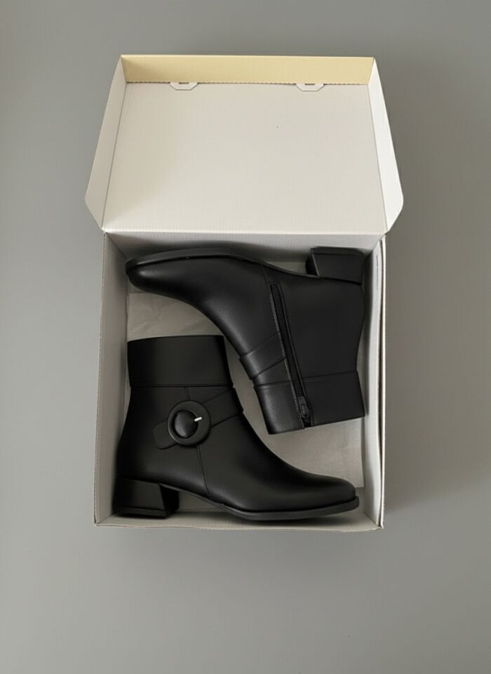 Kadın Küt Cilt Bot Siyah Yuvarlak Tokalı Günlük Şık Tasarım