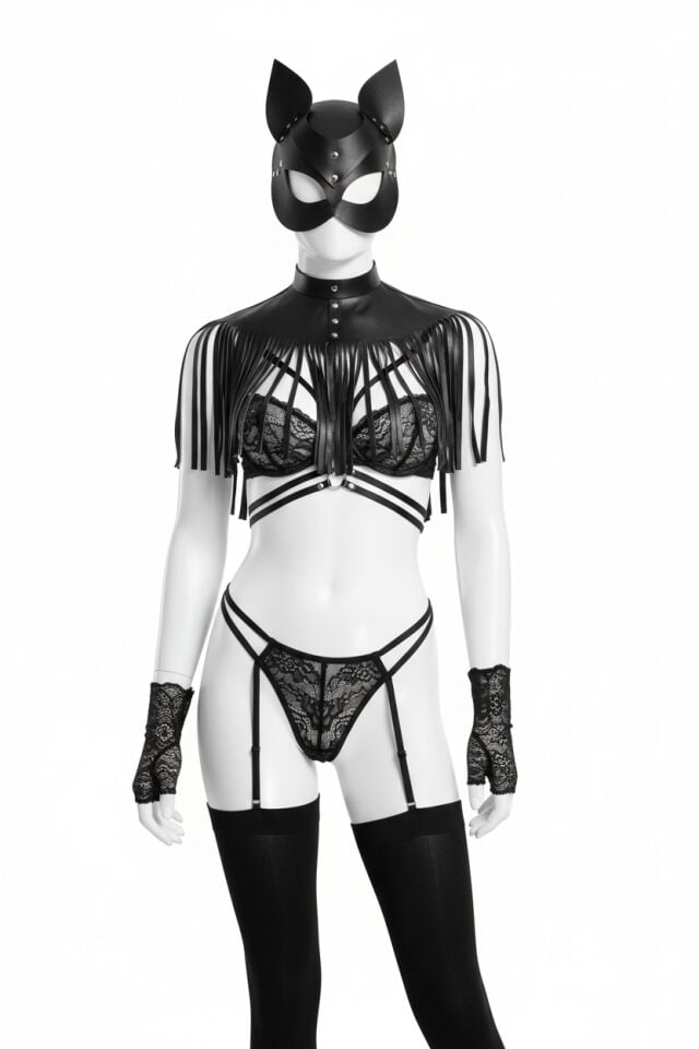 Arias Closet Fantezi Kırbaç ve Maske Set