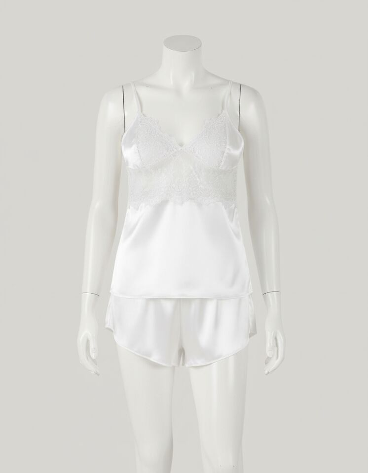 Arias Closet Beyaz Dantel İşlemeli İnce Askılı Saten Şortlu Takım