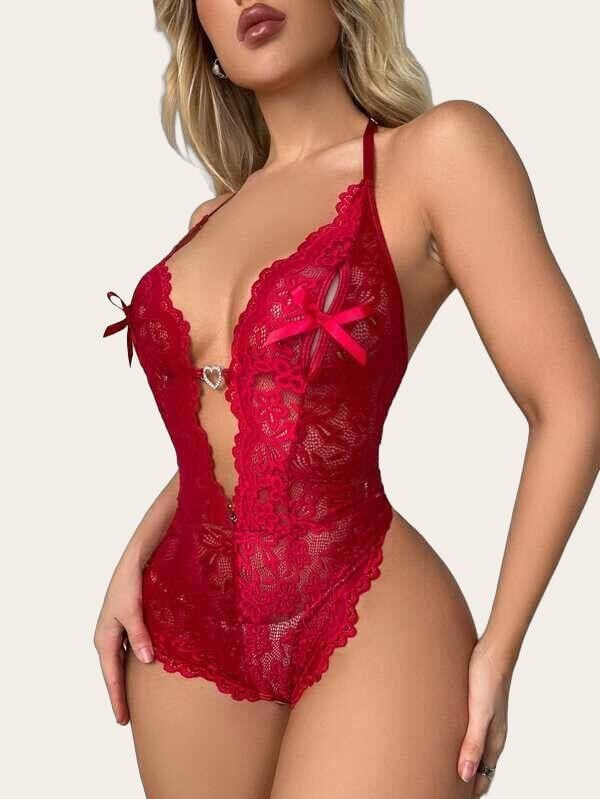 Arias Closet Metal Kalp Aksesuarlı Fantezi Dantelli Kırmızı Body