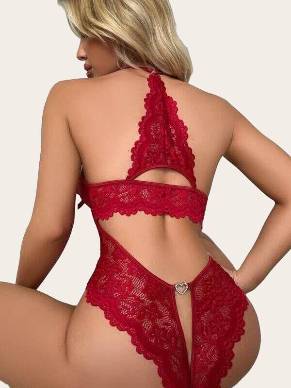 Arias Closet Metal Kalp Aksesuarlı Fantezi Dantelli Kırmızı Body