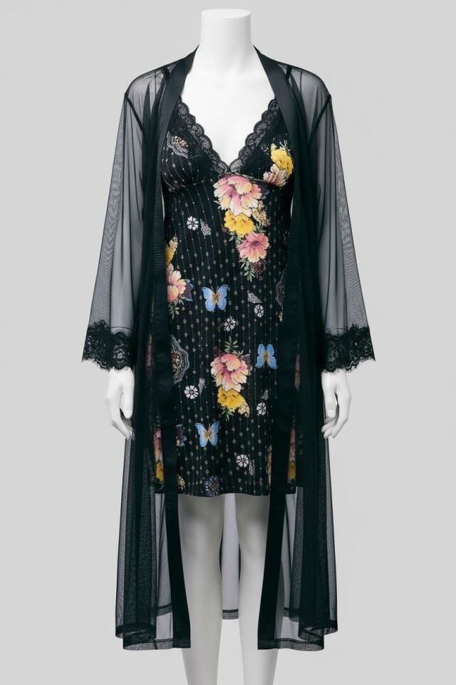 Arias Closet Tül Sabahlık ve Viskon Çiçek Baskılı Dantelli Kısa Gecelik Takım