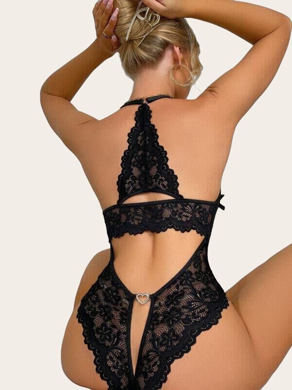 Arias Closet Metal Kalp Aksesuarlı Fantezi Dantelli Siyah Body