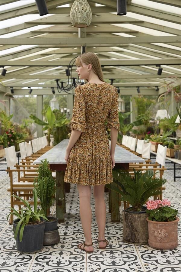 Arias Closet %100 Viskon Çiçek ve Yaprak Desenli Kuşaklı Elbise