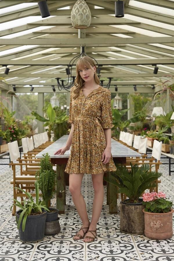 Arias Closet %100 Viskon Çiçek ve Yaprak Desenli Kuşaklı Elbise