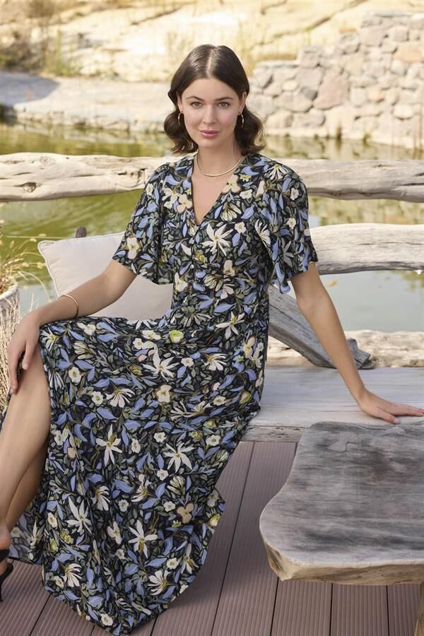 Arias Closet %100 Viskon Çiçek ve Yaprak Desenli Önü Düğmeli Elbise