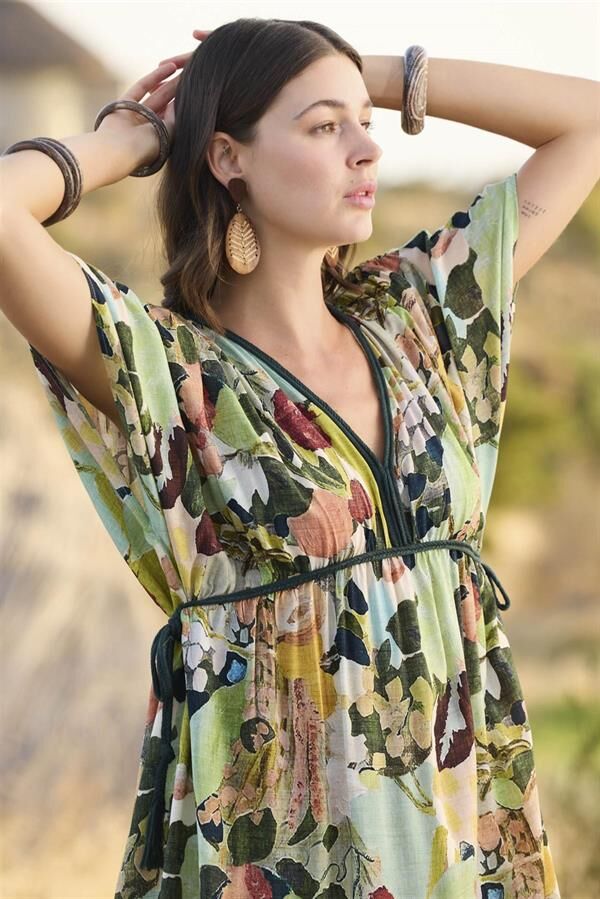 Arias Closet %100 Viskon Çiçek ve Yaprak Desenli Kısa Kollu Elbise