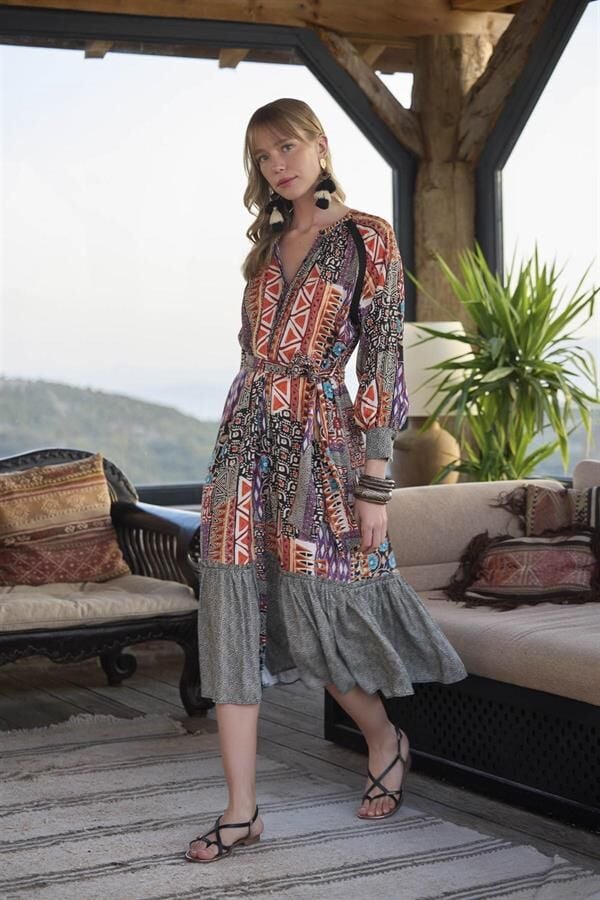 Arias Closet Etnik Desenli Kuşaklı Elbise