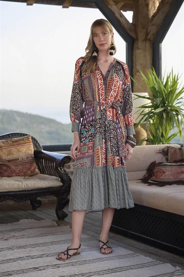 Arias Closet Etnik Desenli Kuşaklı Elbise