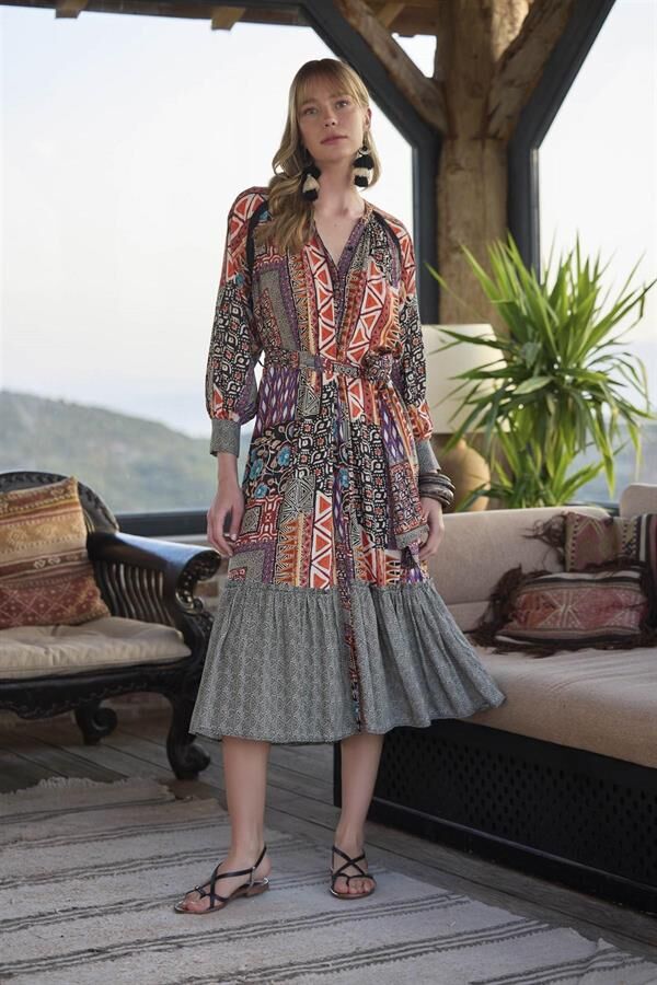 Arias Closet Etnik Desenli Kuşaklı Elbise