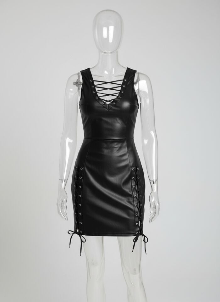 Arias Closet Siyah İp Detaylı Fantezi Deri Elbise