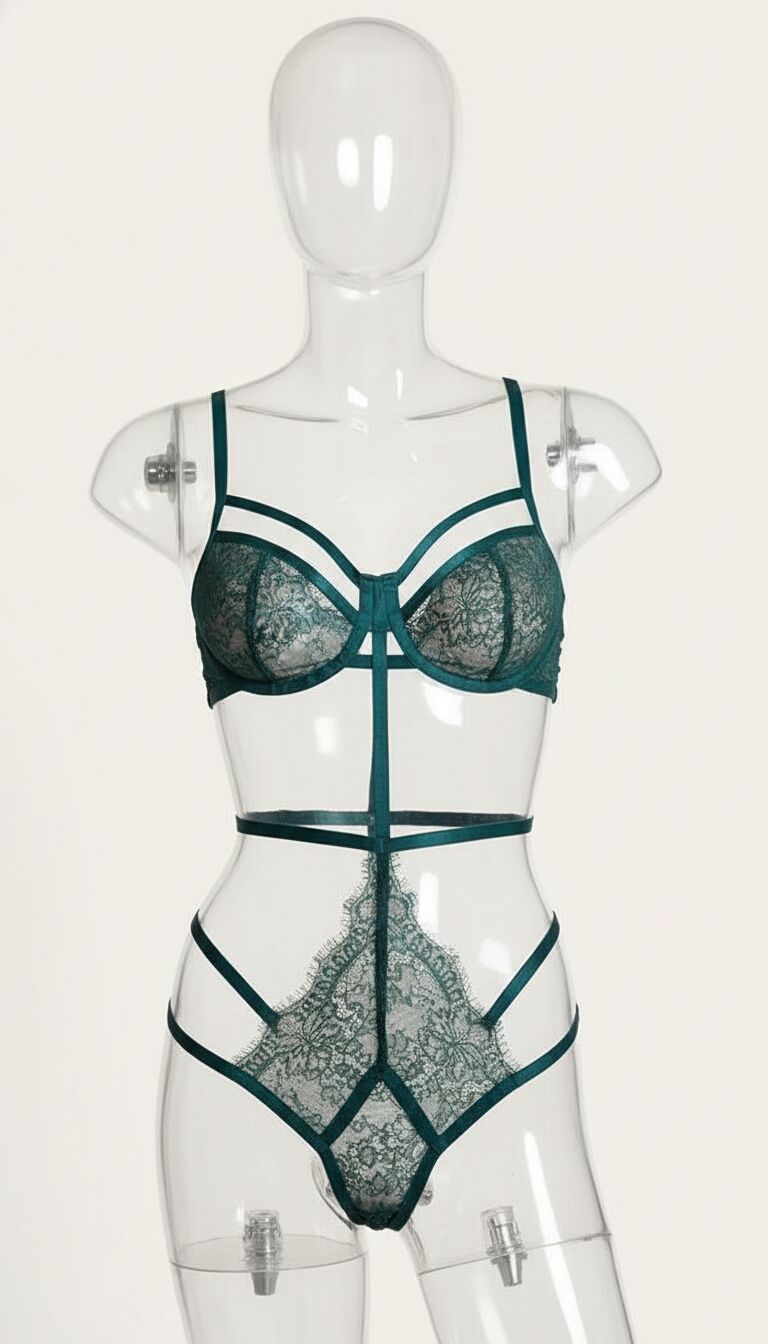 Yeşil Özel Bölgesi Açık Dantelli Fantezi Body