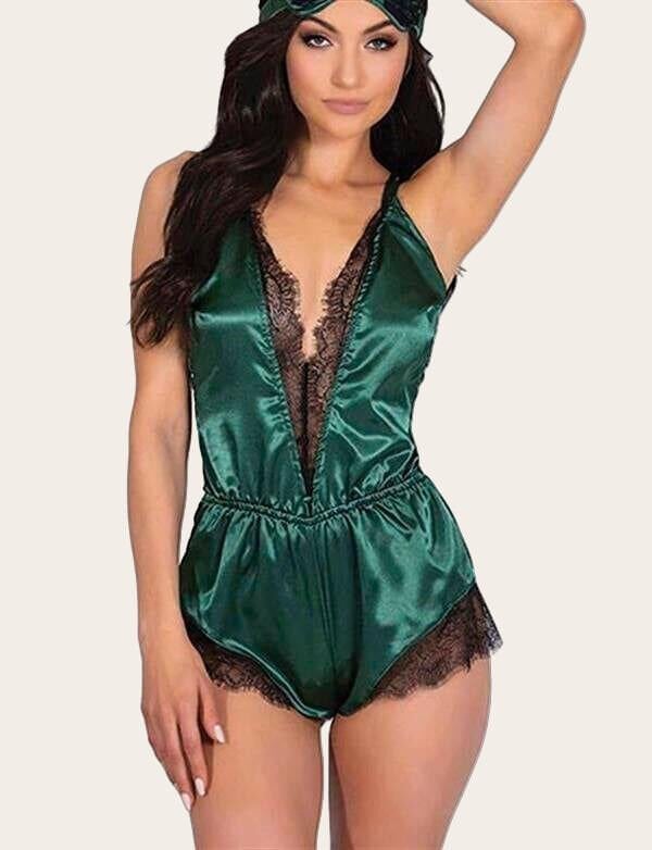 Arias Closet Yeşil Dantelli Sırtı Çapraz Saten Şort Tulum