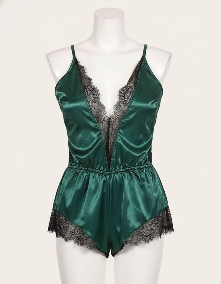 Arias Closet Yeşil Dantelli Sırtı Çapraz Saten Şort Tulum