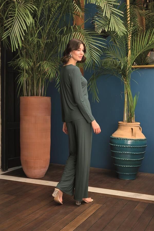 Arias Closet Uzun Kollu Önü Düğmeli V Yaka Pijama Takımı