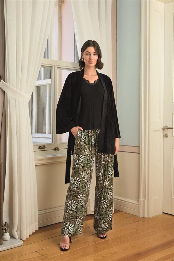 Arias Closet Çiçek Yaprak ve Etnik Desenli Dantelli 3'lü Pijama Takımı