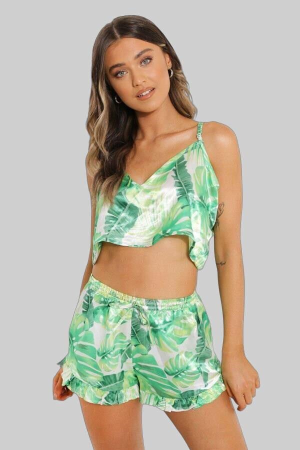 Yeşil Fırfırlı Şortlu Pijama Takımı