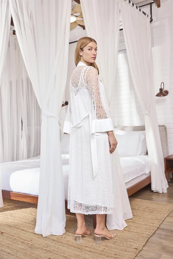 Arias Closet Dantelli ve Dekolteli Saten Sabahlık Takımı